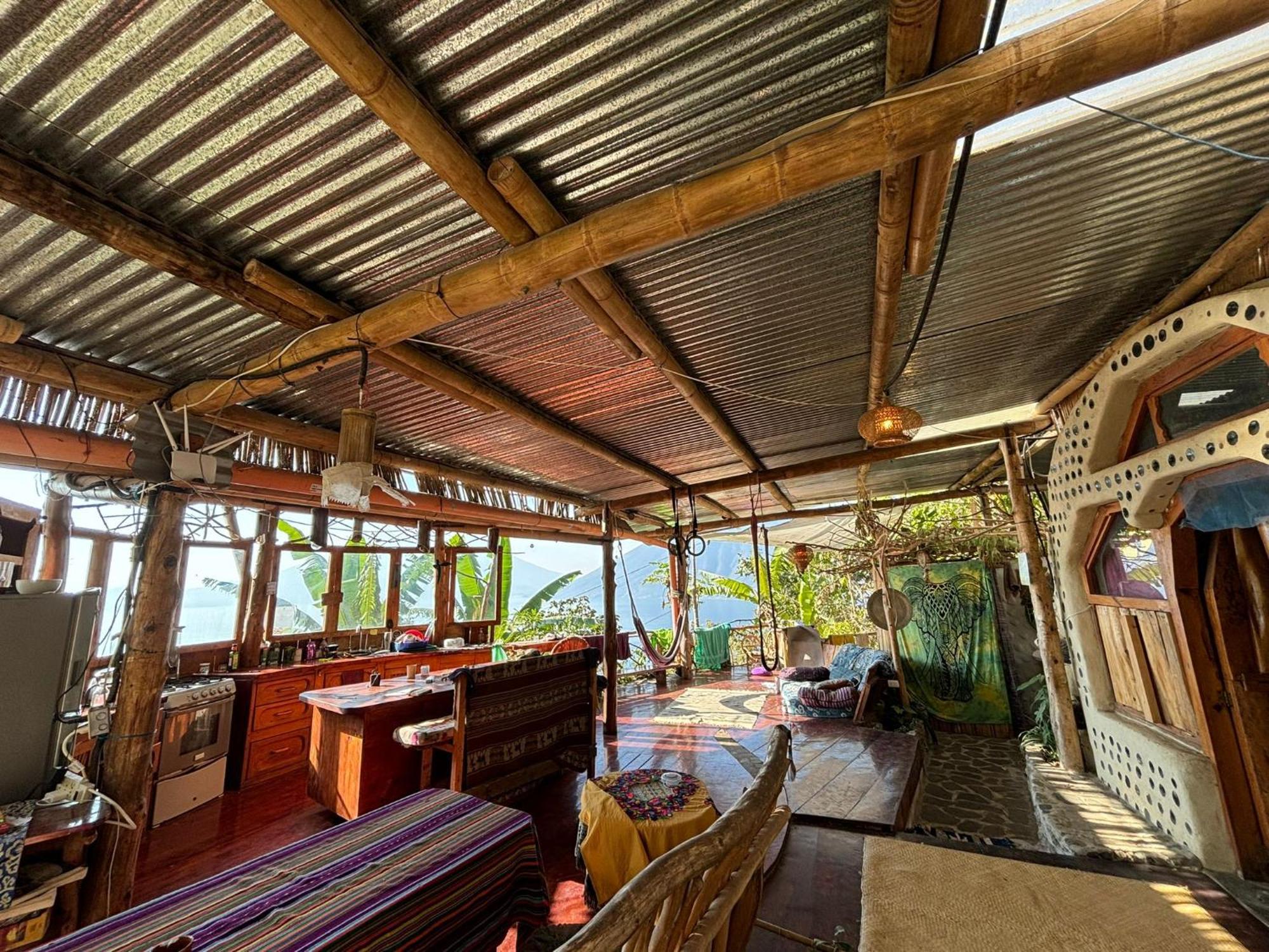 Earthship Atitlan Guest House San Marcos La Laguna Luaran gambar